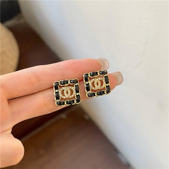 3/$35 Dainty Metal Chain Buckle Small Ear Studs Square Earrings Black Gold - Picture 1 of 6